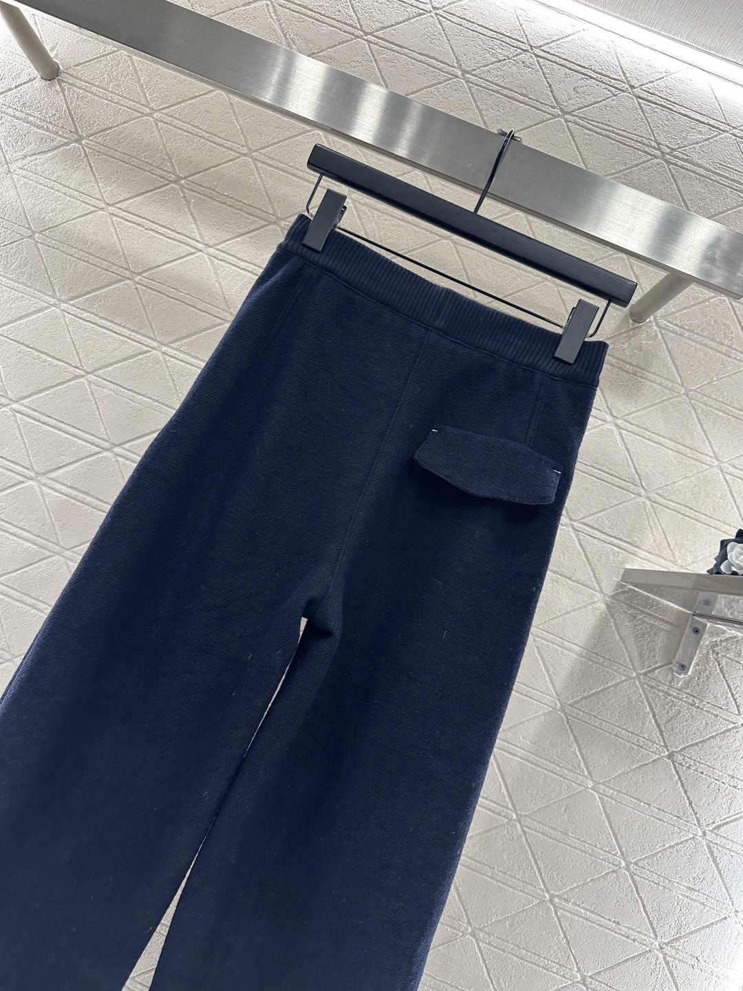 ♥Miumi♥2025新品上架 抽绳阔腿长裤定制YB进口羊毛混纺材质，质感高级，穿搭舒适，内里加绒，秋冬