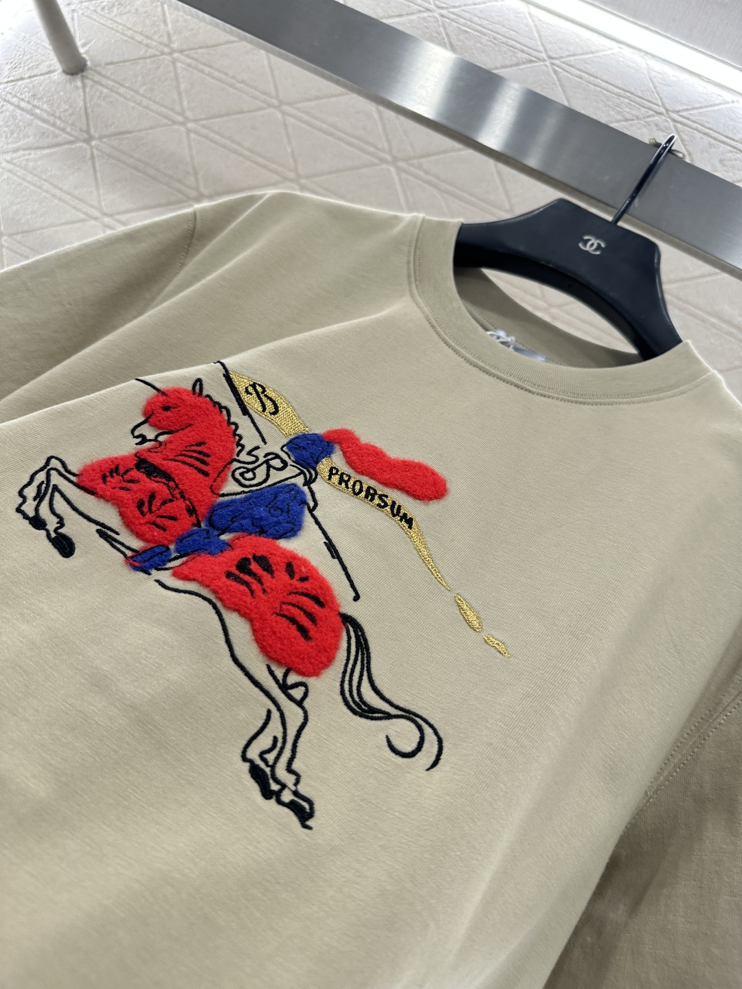 ♥BBR*♥2026新品上架 贺岁圆领战马徽标𝑇𝑒𝑒新年贺岁系列#定制YB原生全棉材质，质感细腻，舒适透