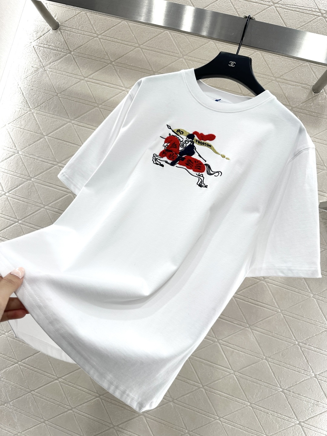 ♥BBR*♥2026新品上架 贺岁圆领战马徽标𝑇𝑒𝑒新年贺岁系列#定制YB原生全棉材质，质感细腻，舒适透