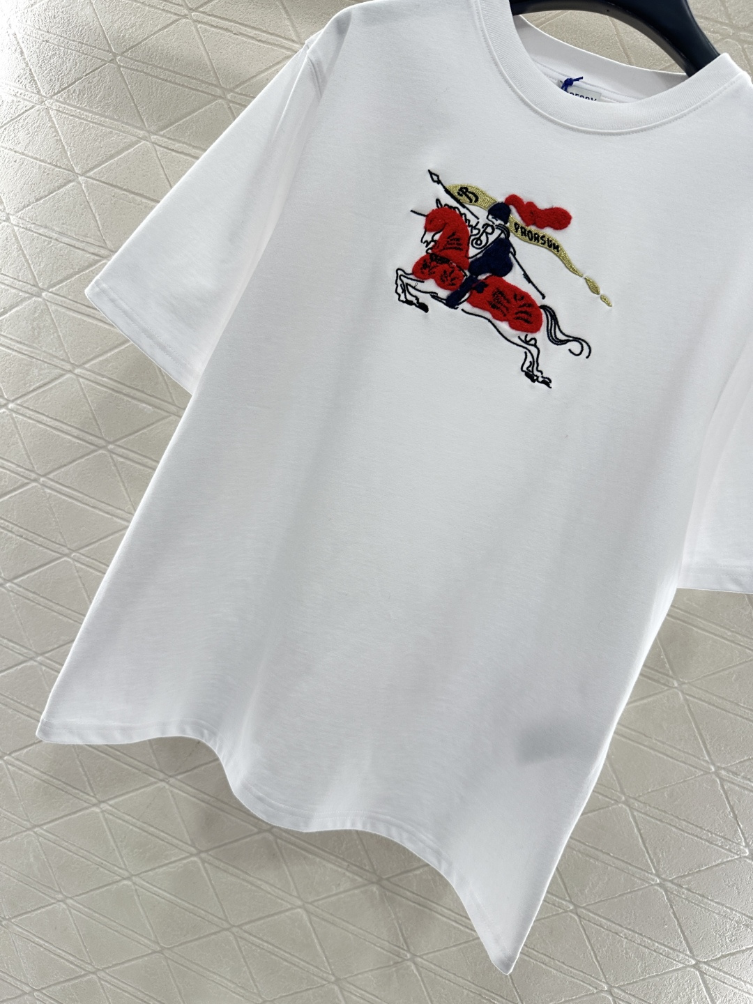 ♥BBR*♥2026新品上架 贺岁圆领战马徽标𝑇𝑒𝑒新年贺岁系列#定制YB原生全棉材质，质感细腻，舒适透