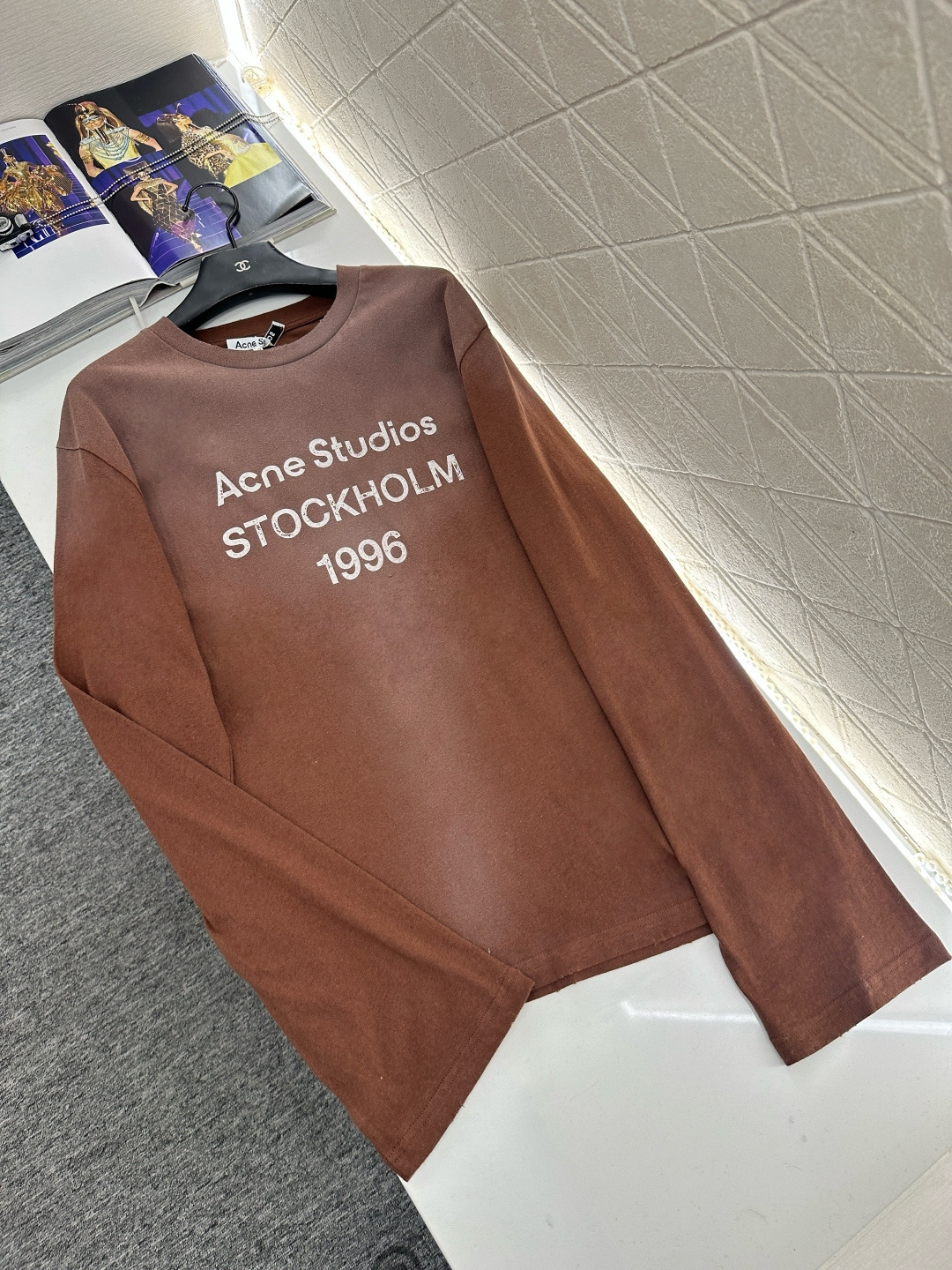 ♥Acne studio*♥2025新品上架 重工水洗做旧字母上衣定制YB亚麻棉材质，质感舒适，弹力好穿