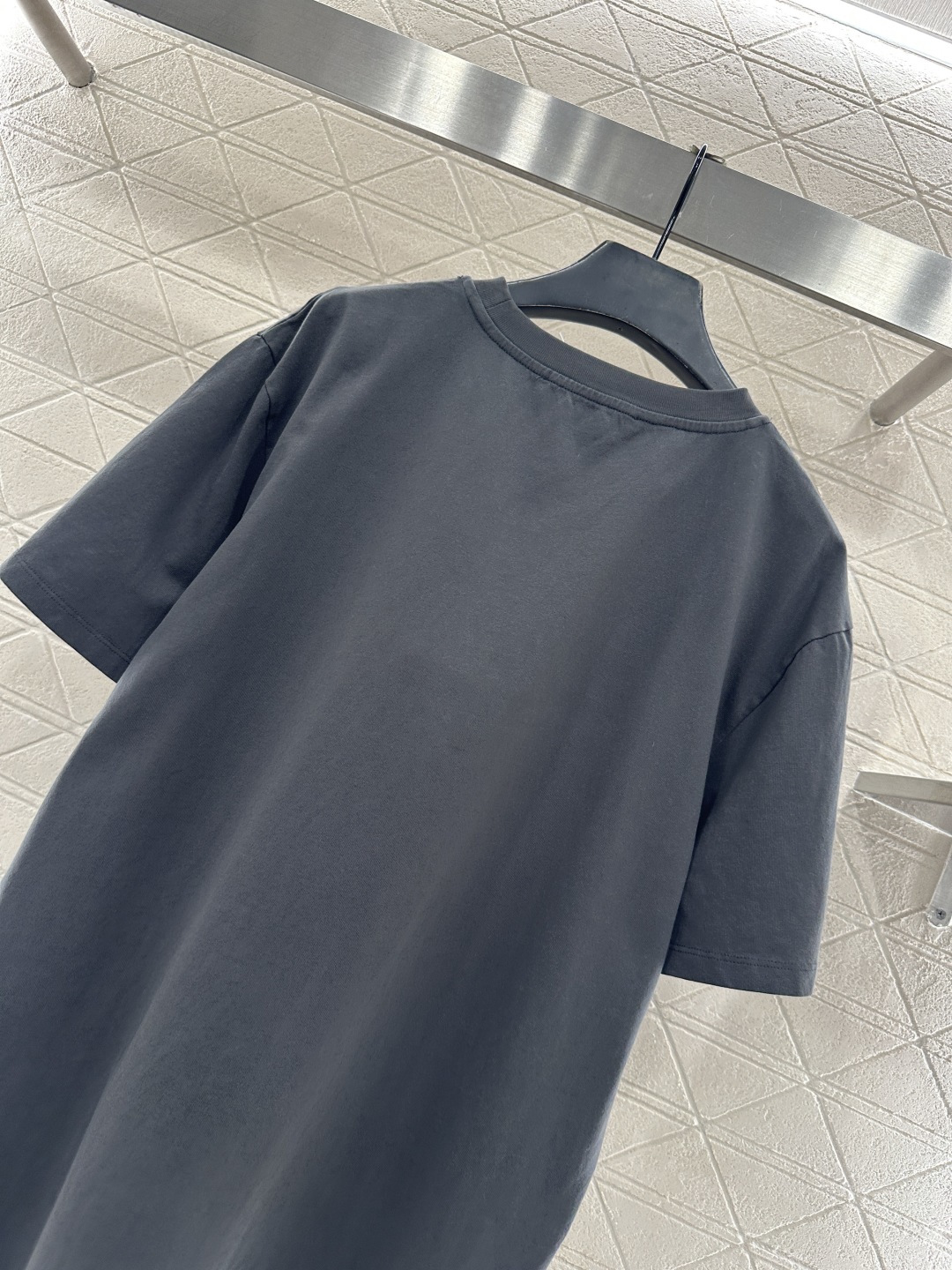 ♥Alexander wan*♥2026新品上架 扎染徽标𝑇𝑒𝑒定制YB原生全棉材质，质感细腻，舒适透气