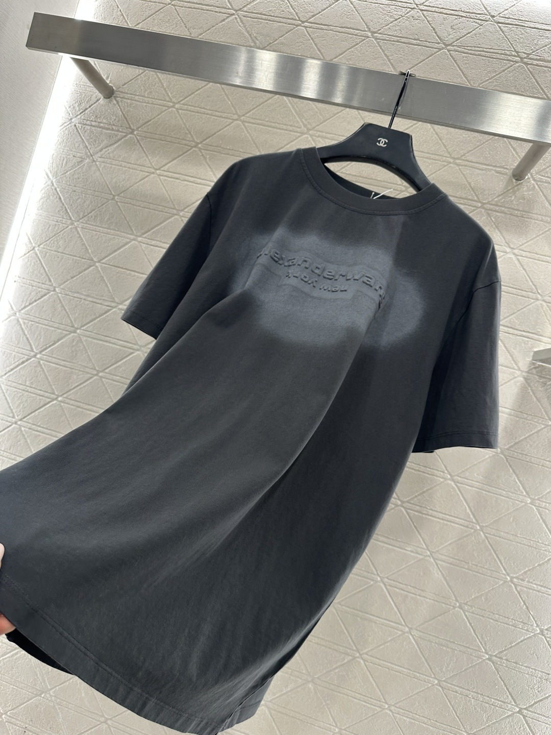 ♥Alexander wan*♥2026新品上架 扎染徽标𝑇𝑒𝑒定制YB原生全棉材质，质感细腻，舒适透气