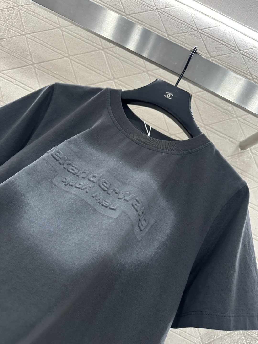 ♥Alexander wan*♥2026新品上架 扎染徽标𝑇𝑒𝑒定制YB原生全棉材质，质感细腻，舒适透气