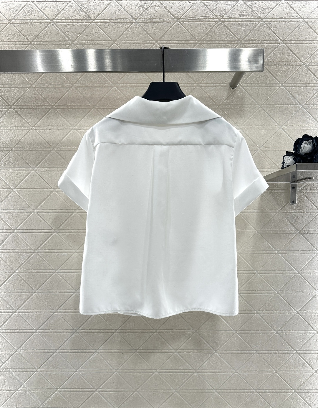 ♥Chane*♥2026新品上架 翻领上衣压褶阔腿裤套装定制YB进口亚麻材质，肌理明显，穿搭舒适，披肩短