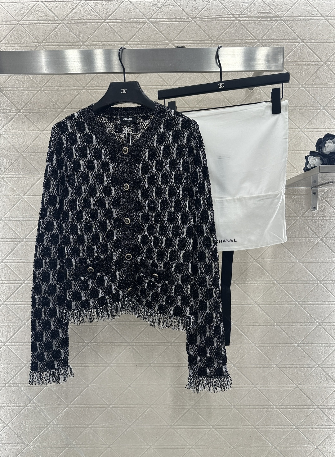 ♥Chane*♥2026新品上架 流苏针织开衫定制YB棉毛纱线织造，质感细腻，舒适好穿，圆领针织开衫剪裁