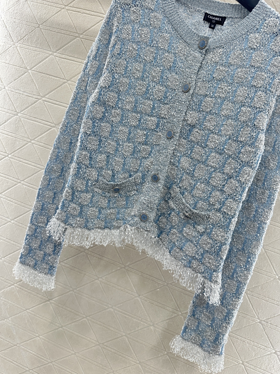 ♥Chane*♥2026新品上架 流苏针织开衫定制YB棉毛纱线织造，质感细腻，舒适好穿，圆领针织开衫剪裁