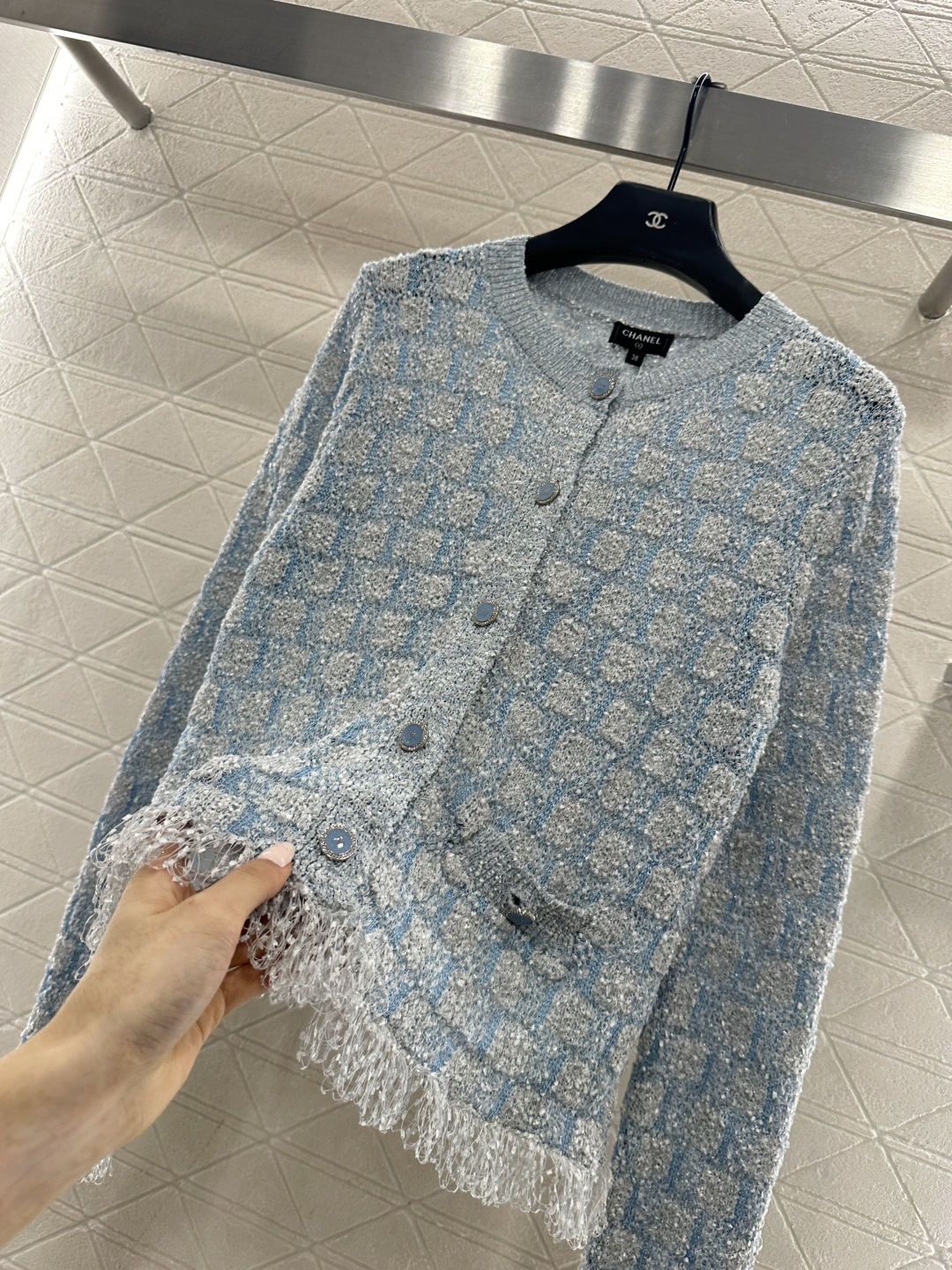 ♥Chane*♥2026新品上架 流苏针织开衫定制YB棉毛纱线织造，质感细腻，舒适好穿，圆领针织开衫剪裁