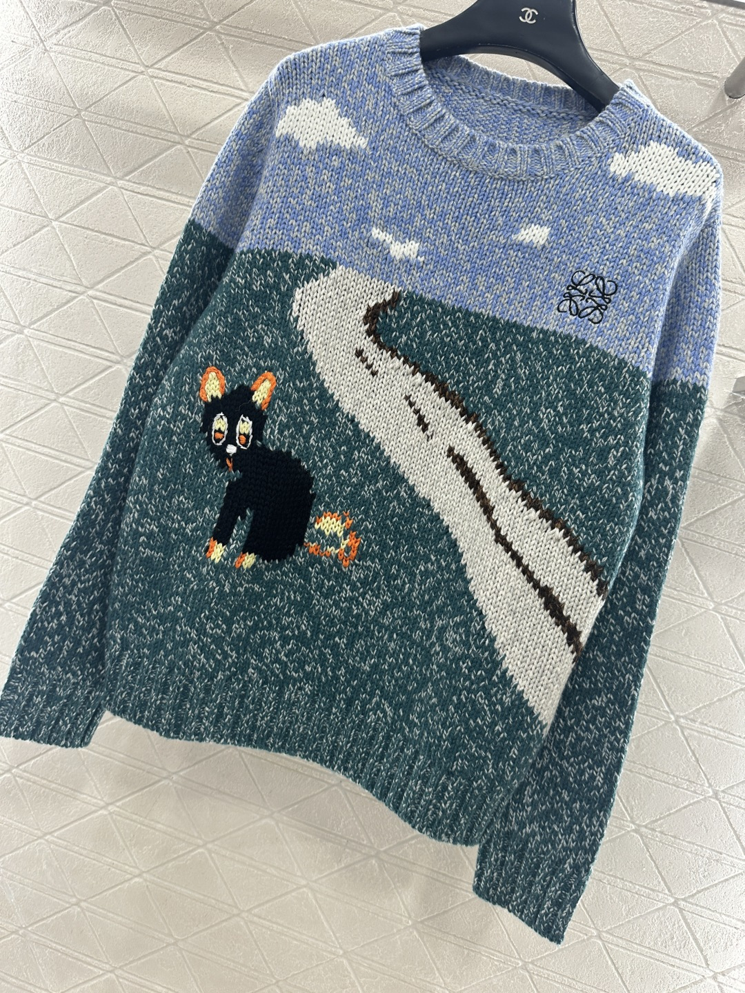 ♥Loew*♥2025新品上架 圆领童趣绘图套头毛衣 定制YB羊毛纱线材质，质感细腻，舒适保暖，圆领针织