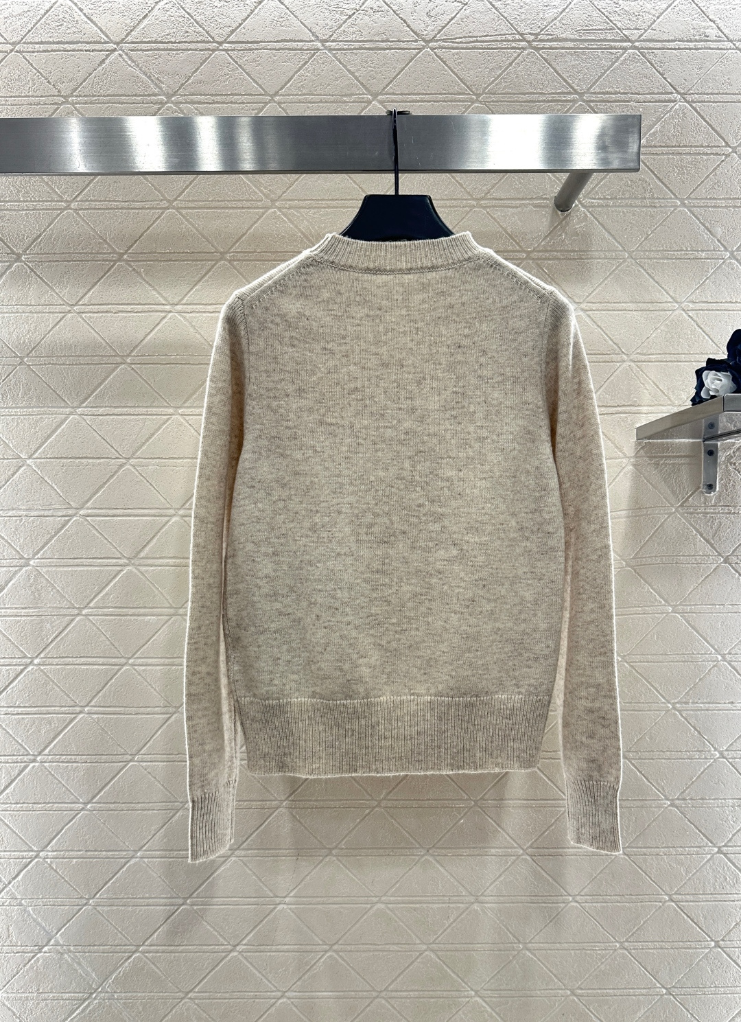 ♥Gucc*♥2025新品上架 贺岁圆领马年毛衣 新年贺岁系列#定制YB羊毛纱线材质，质感细腻，舒适保暖