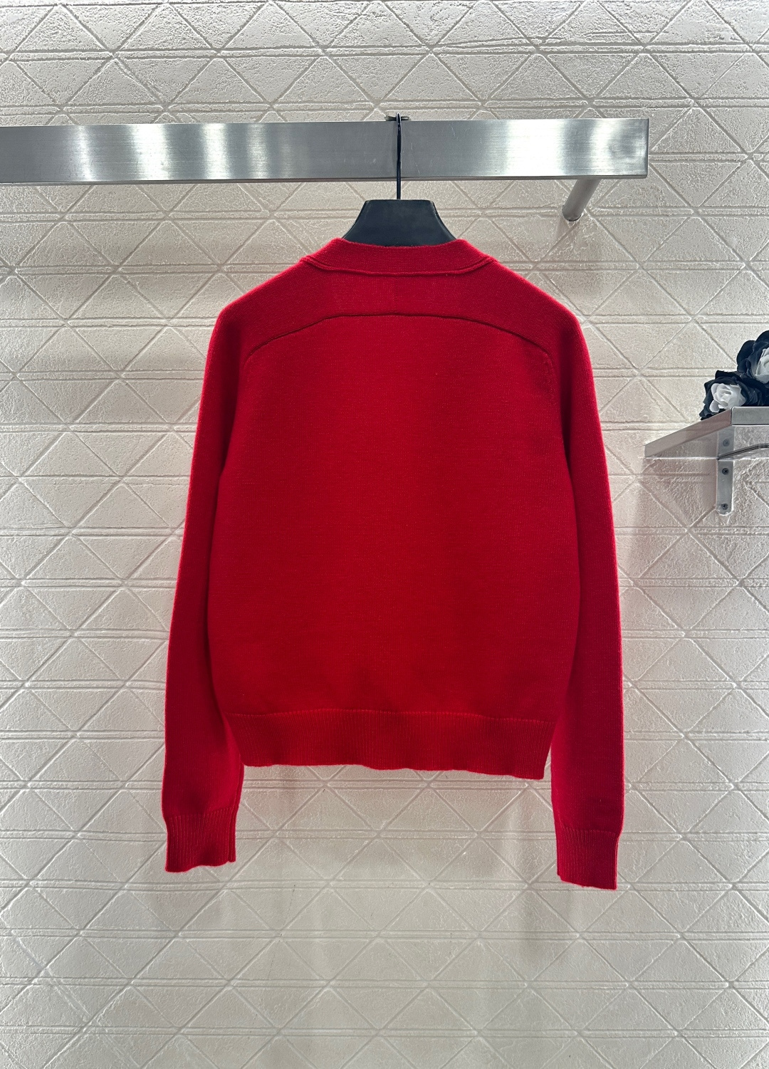 ♥Gucc*♥2026新品上架 贺岁徽标马蹄扣针织开衫新年贺岁限定系列#定制YB羊绒羊毛针织材质，密度细