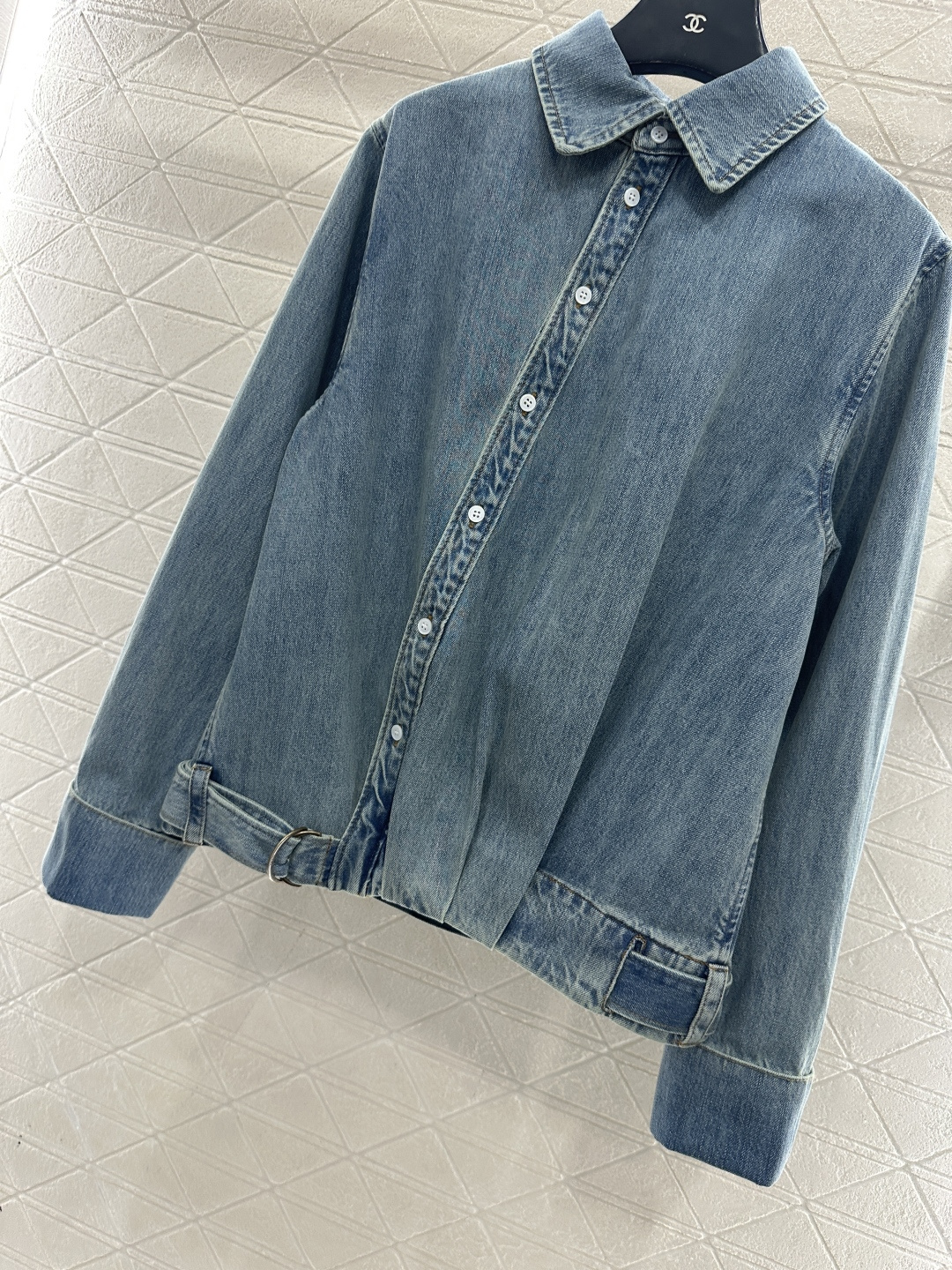 ♥Loew*♥2025新品上架 牛仔衬衫腰带阔腿长裤套装定制YB牛仔斜纹棉材质，透气性佳，柔软亲肤，翻领