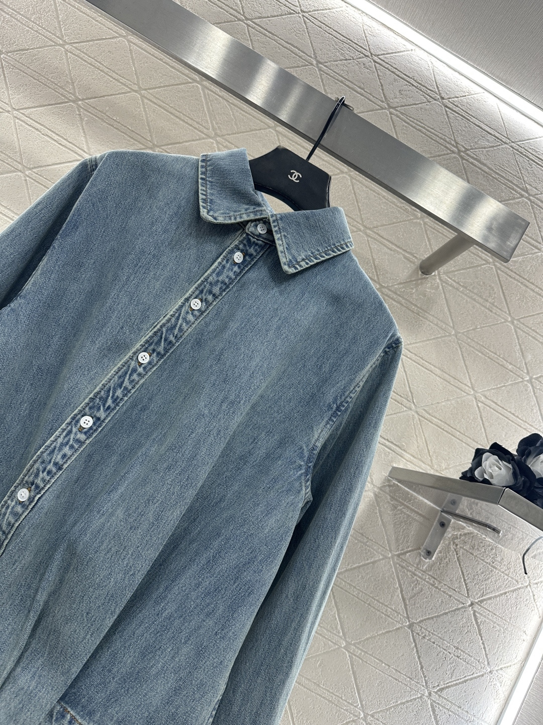 ♥Loew*♥2025新品上架 牛仔衬衫腰带阔腿长裤套装定制YB牛仔斜纹棉材质，透气性佳，柔软亲肤，翻领