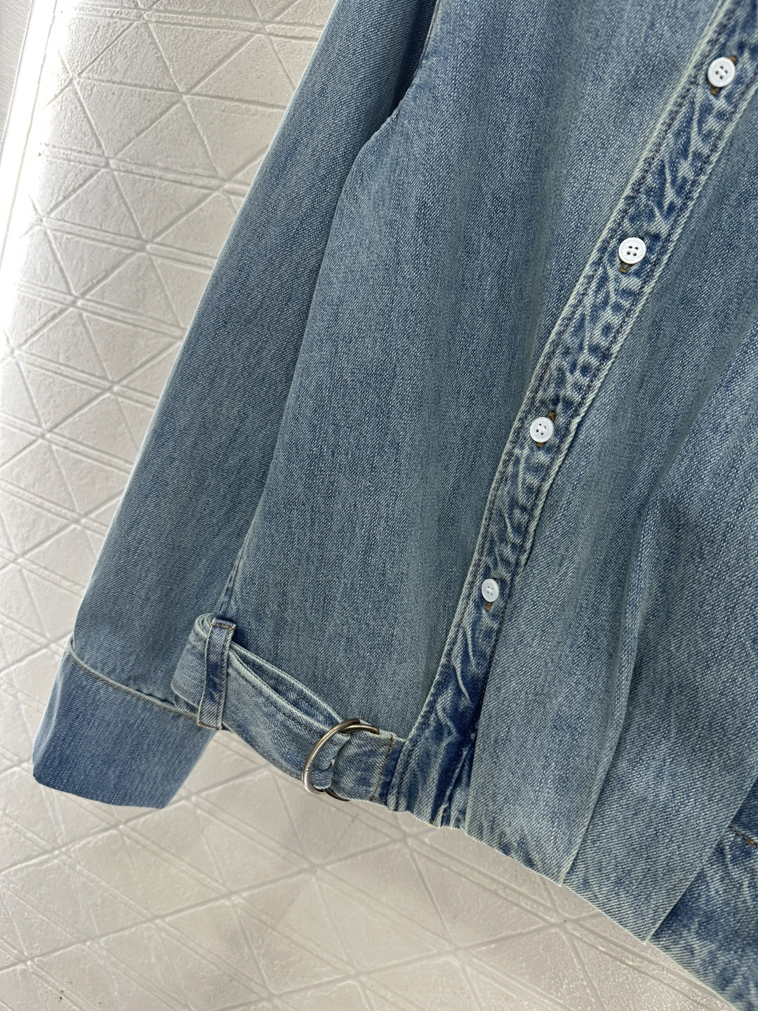 ♥Loew*♥2025新品上架 牛仔衬衫腰带阔腿长裤套装定制YB牛仔斜纹棉材质，透气性佳，柔软亲肤，翻领