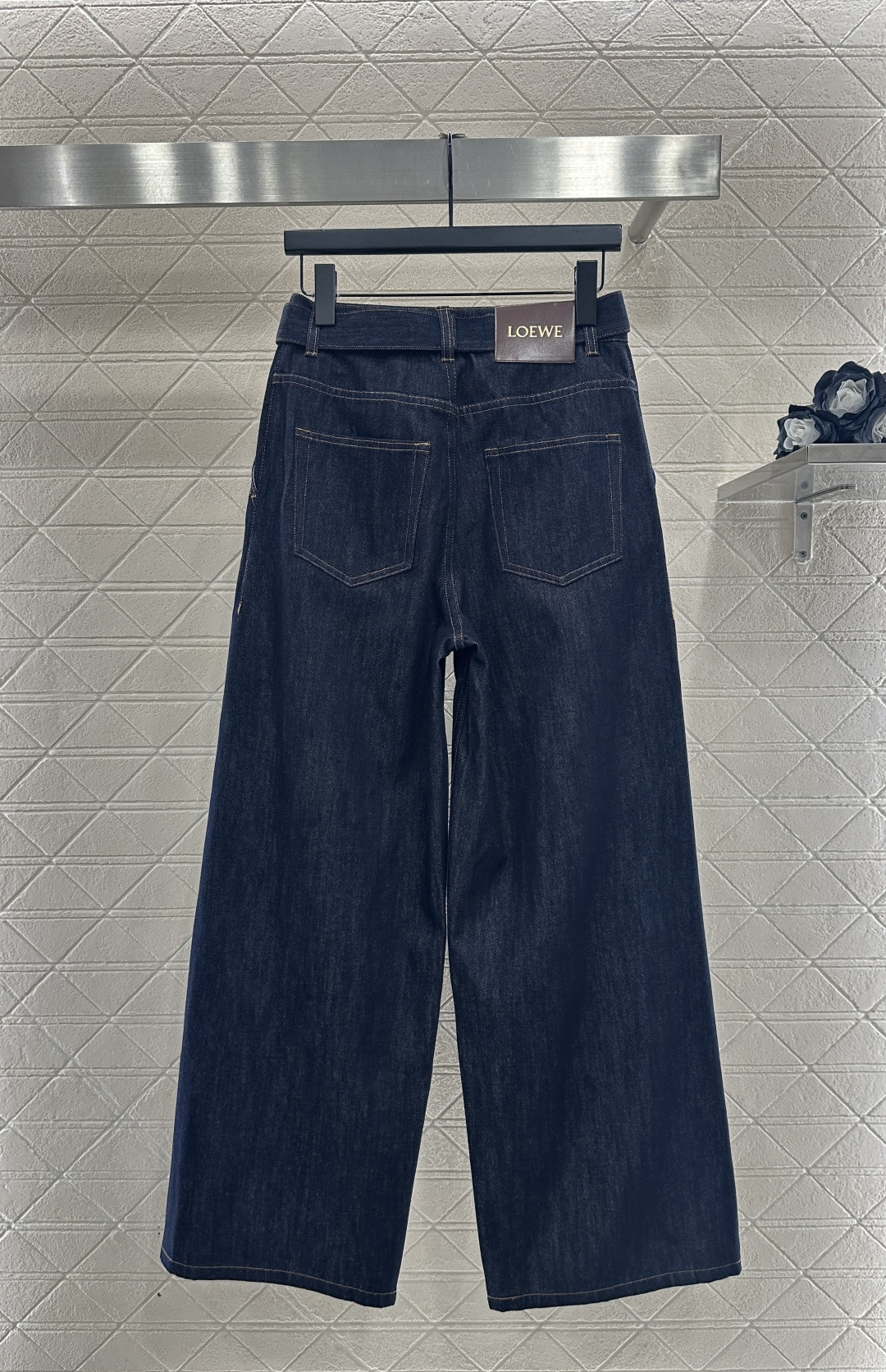 ♥Loew*♥2025新品上架 牛仔衬衫腰带阔腿长裤套装定制YB牛仔斜纹棉材质，透气性佳，柔软亲肤，翻领