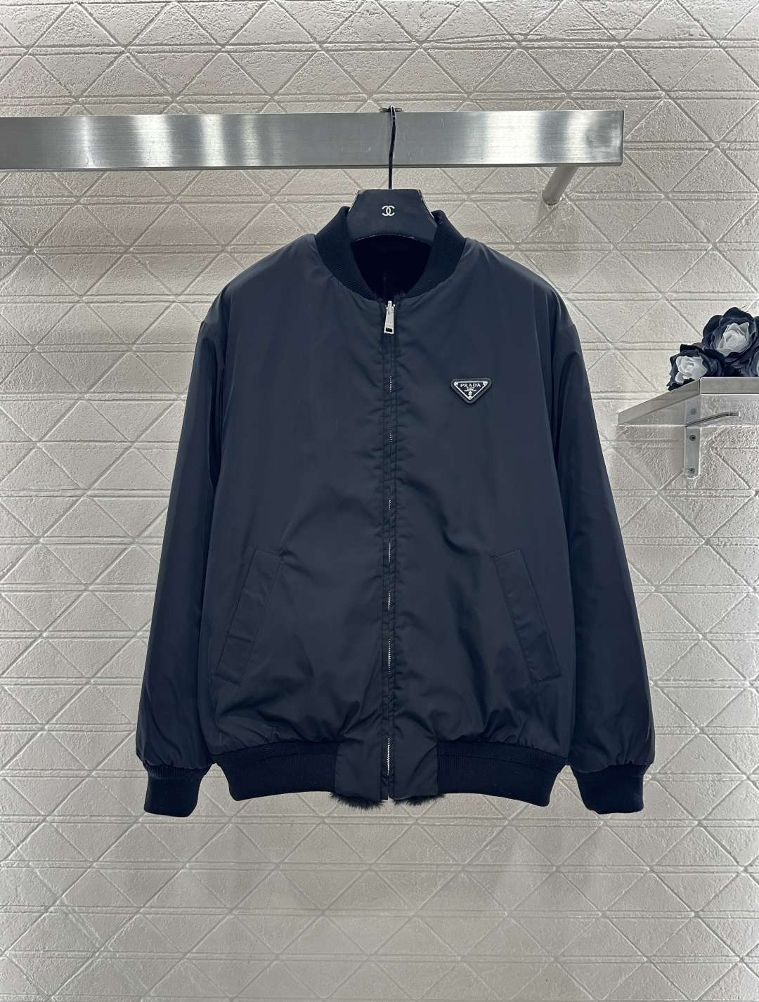 ♥Prad*♥2025新品上架 两面穿环保皮毛羽绒服定制YB进口环保皮毛➕防风防水尼龙材质，羽绒填充内里