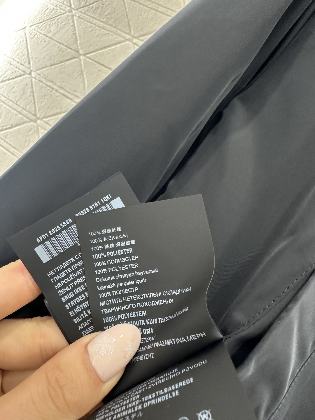 ♥Prad*♥2025新品上架 两面穿环保皮毛羽绒服定制YB进口环保皮毛➕防风防水尼龙材质，羽绒填充内里