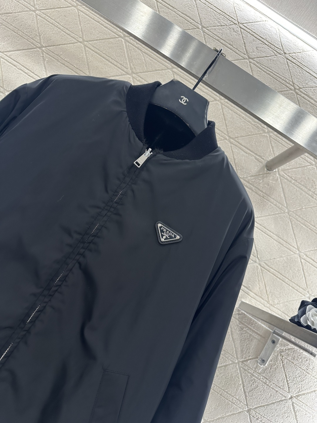 ♥Prad*♥2025新品上架 两面穿环保皮毛羽绒服定制YB进口环保皮毛➕防风防水尼龙材质，羽绒填充内里