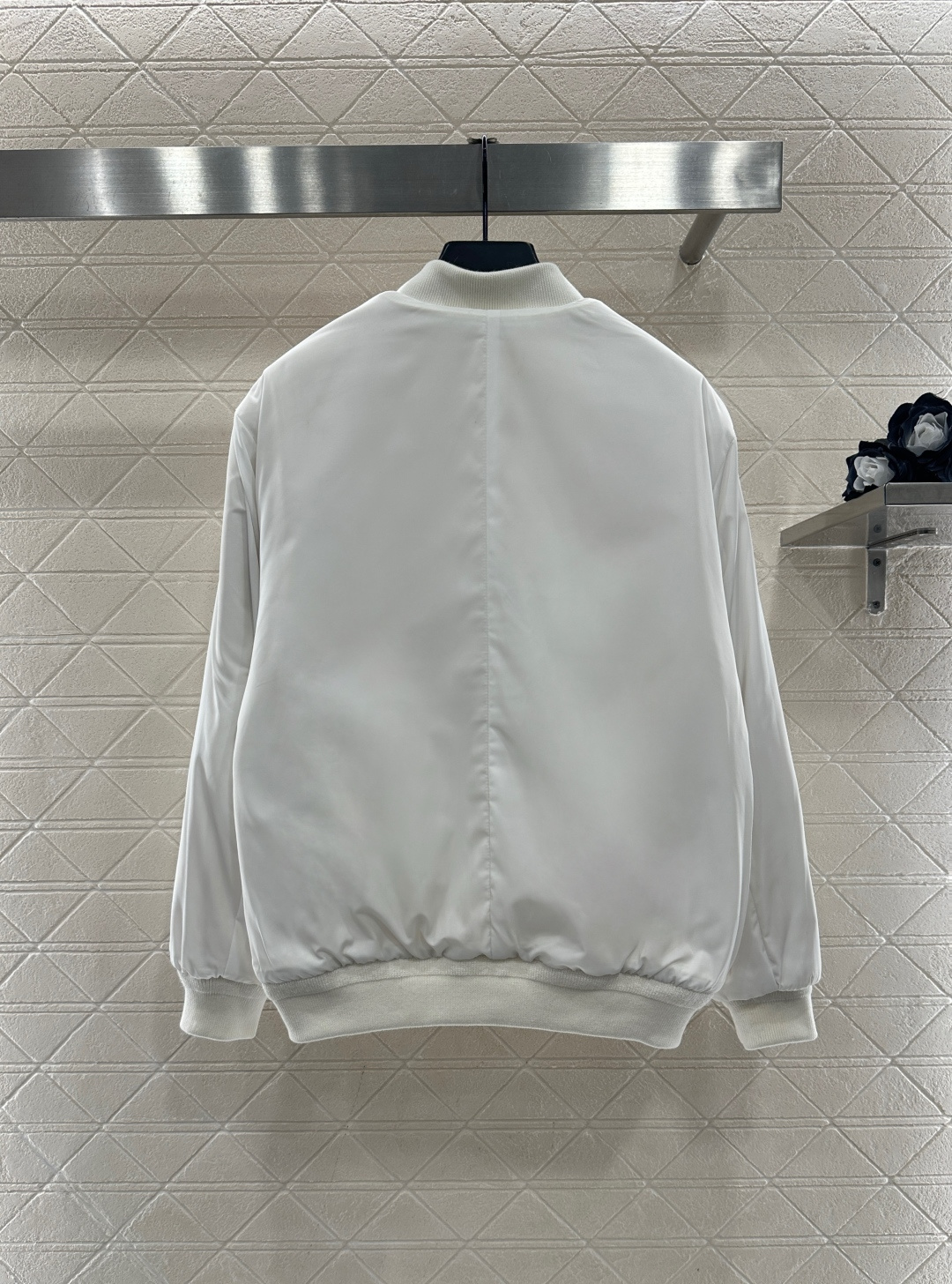 ♥Prad*♥2025新品上架 两面穿环保皮毛羽绒服定制YB进口环保皮毛➕防风防水尼龙材质，羽绒填充内里