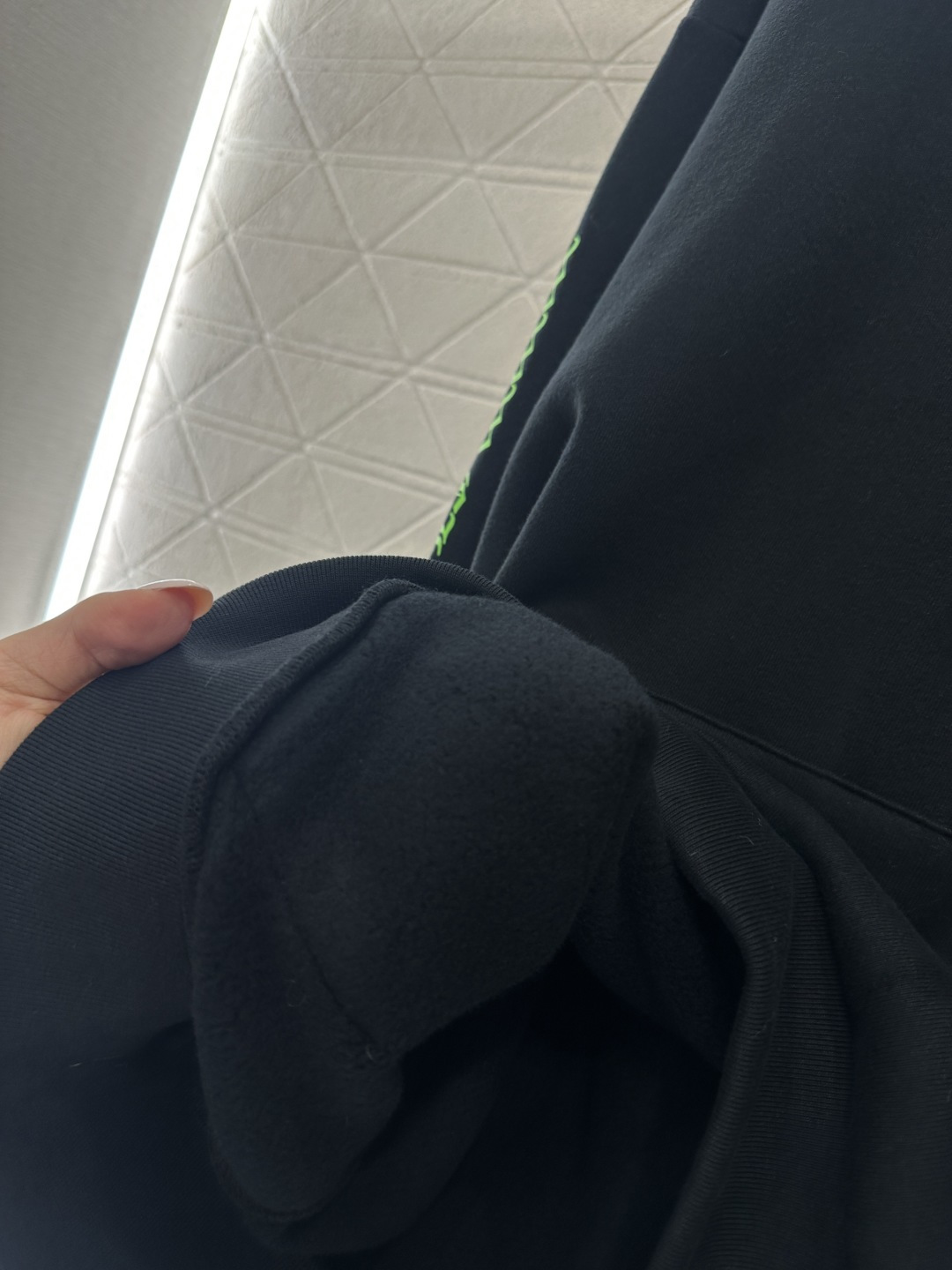 ♥Chrome hear*♥2025新品上架 十字架连帽抽绳卫衣定制YB原生全棉材质，穿搭舒适，质感十足