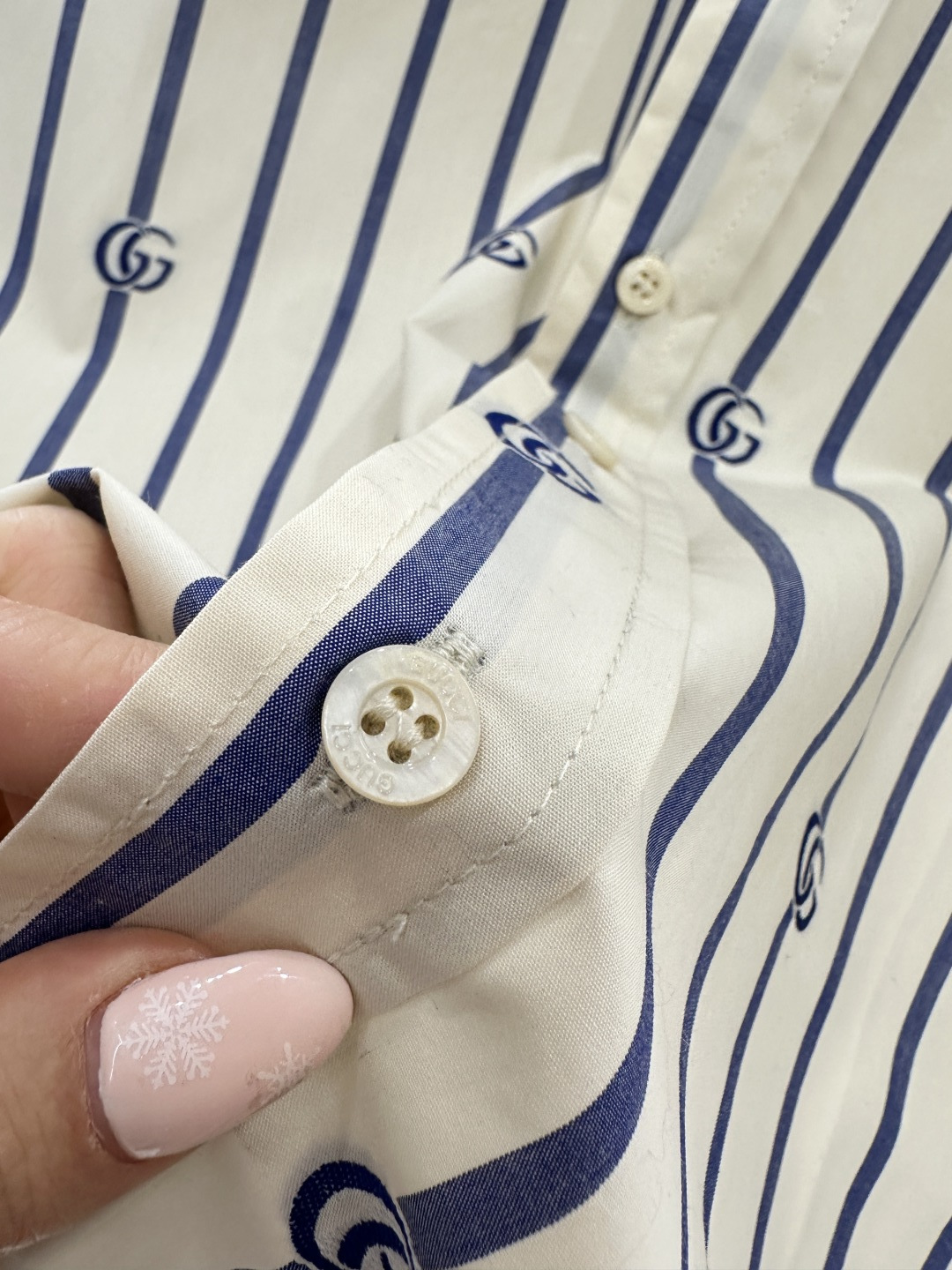♥Gucc*♥2026新品上架 翻领条纹双G衬衫定制YB斜纹全棉材质，质感细腻，穿搭舒适，翻领长袖衬衣版