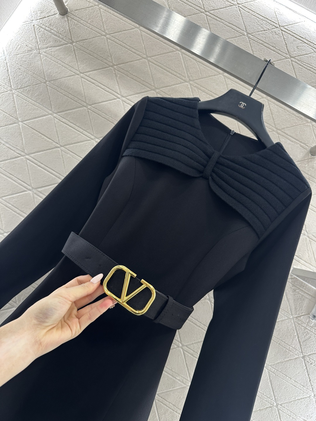 ♥Valentin*♥2025新品上架 蝴蝶结针织领腰带连衣裙定制YB进口材质，肌理明显，垂感有型，圆领