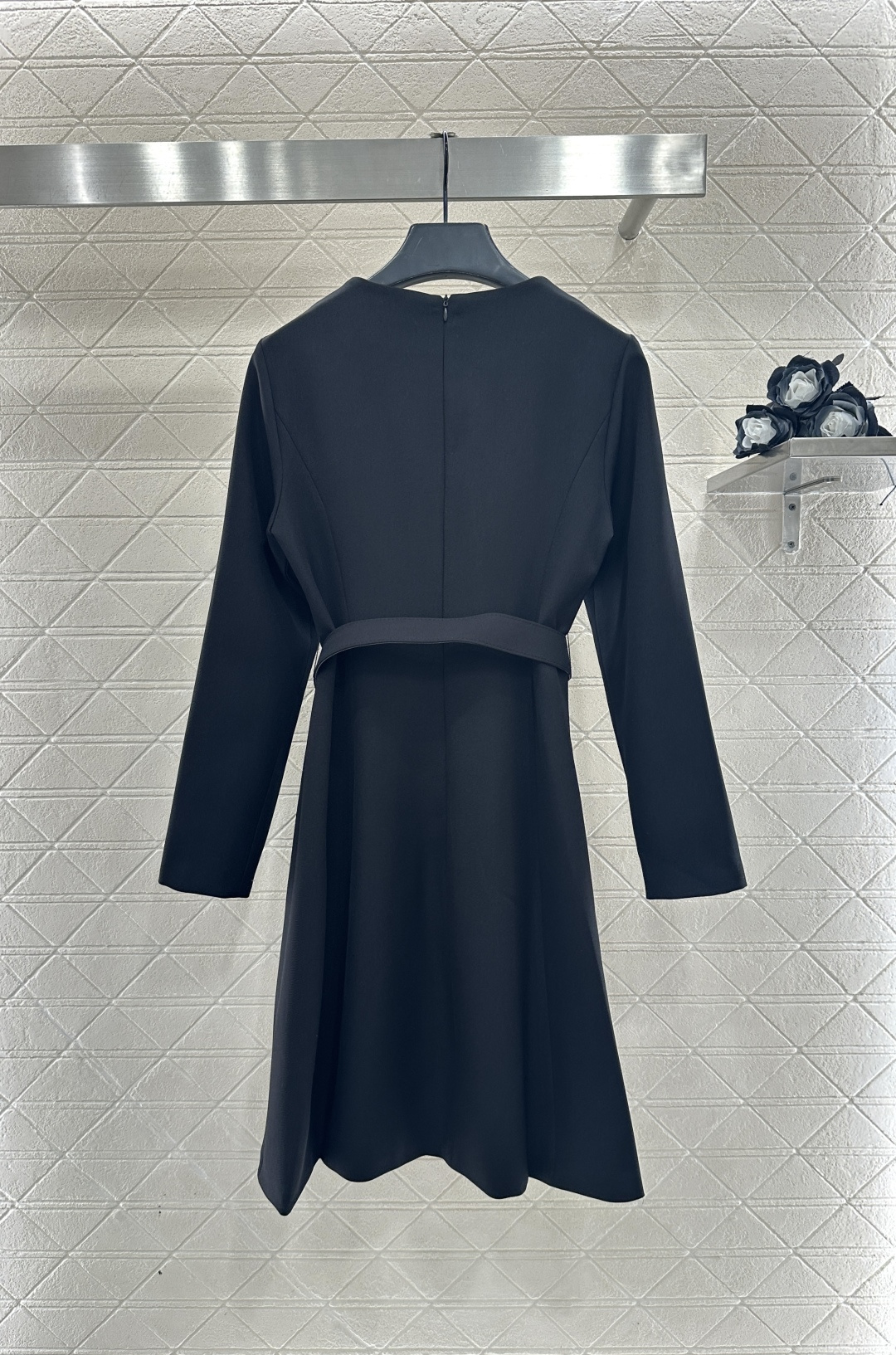 ♥Valentin*♥2025新品上架 蝴蝶结针织领腰带连衣裙定制YB进口材质，肌理明显，垂感有型，圆领