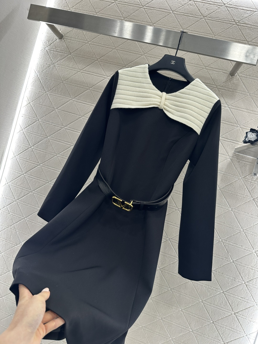 ♥Valentin*♥2025新品上架 蝴蝶结针织领腰带连衣裙定制YB进口材质，肌理明显，垂感有型，圆领