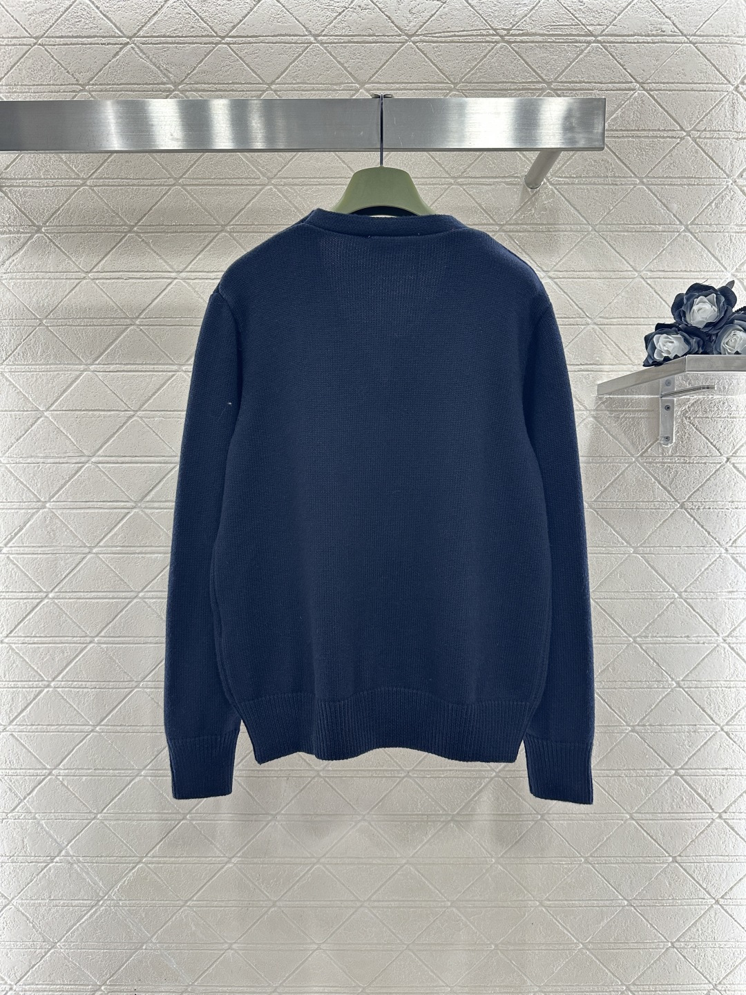 ♥Gucc*♥2026新品上架 贺岁徽标钩花针织开衫新年贺岁系列#定制YB羊绒羊毛纱线织造，穿搭舒适，质