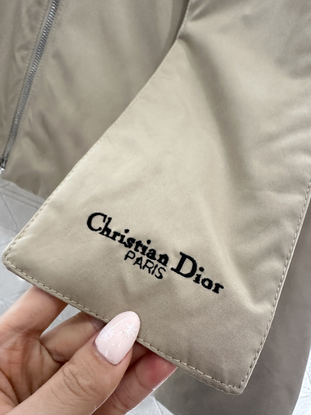 ♥Dio*♥2025新品上架 围脖立领棉服外套定制YB进口材质，内里衔棉填充，藤格纹处理，保暖性能更佳，