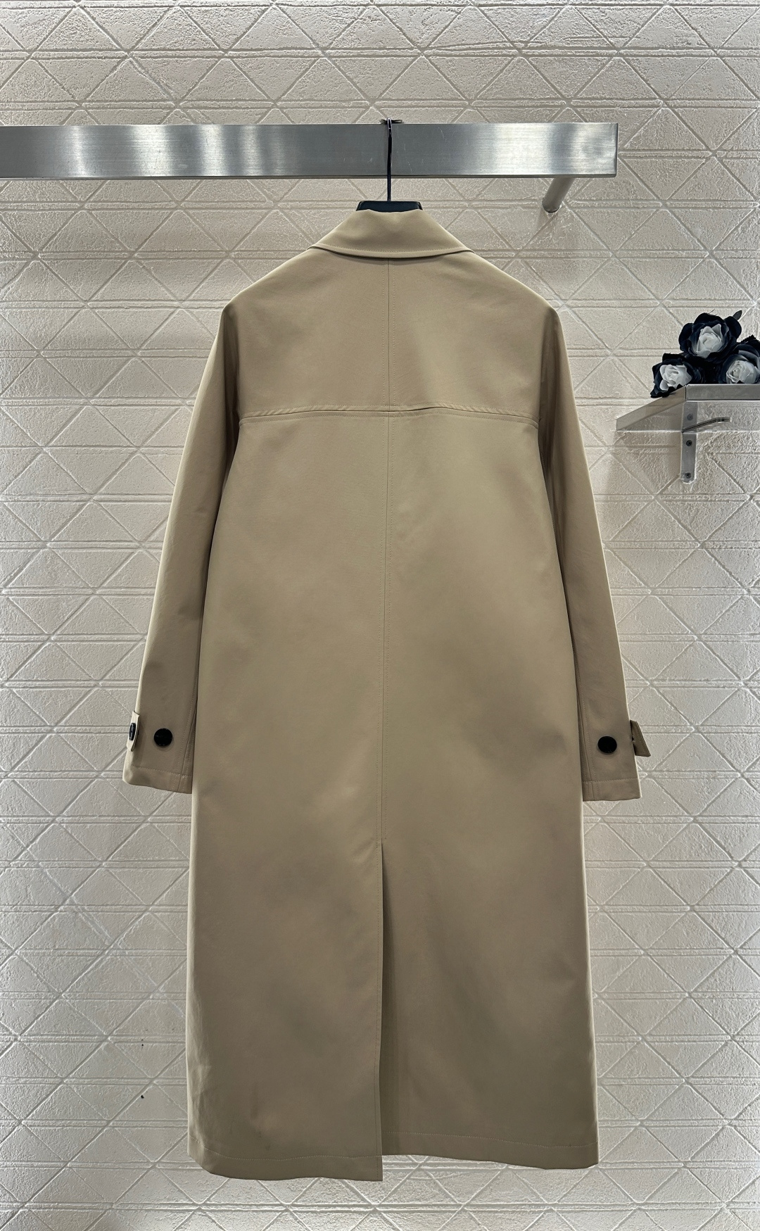 ♥Dio*♥2025新品上架围脖翻领双排扣长款风衣定制YB进口风衣材质，挺括有型，质感高级，翻领枪驳领长