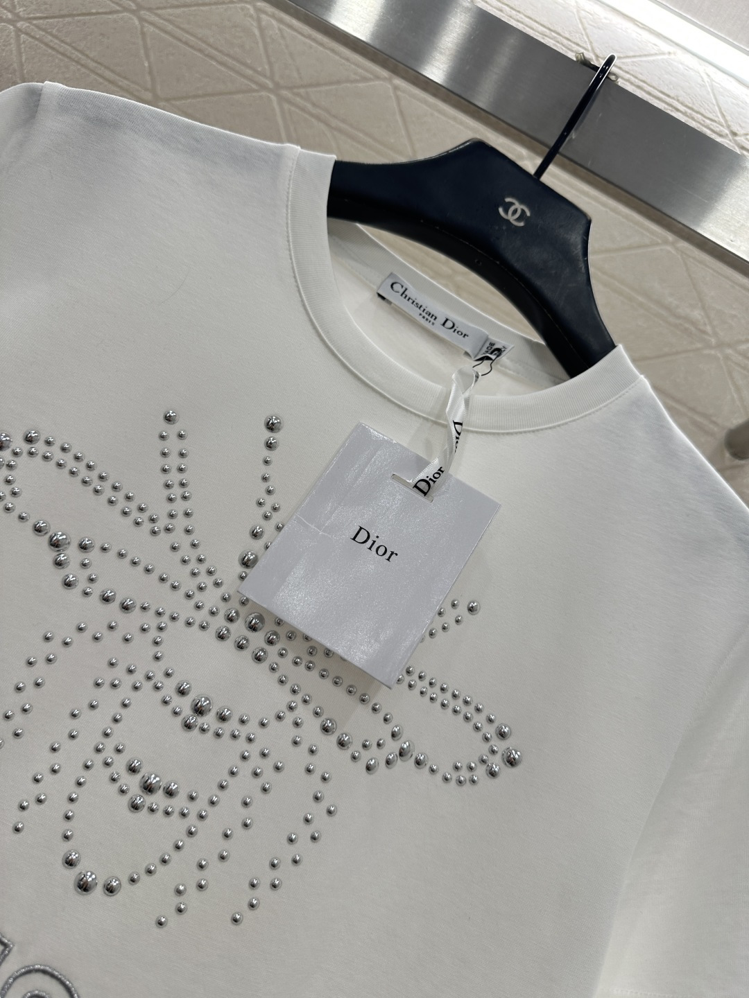 ♥Dio*♥2026新品上架 圆领柳丁徽标𝑇𝑒𝑒定制YB丝光全棉材质，质感细腻，舒适透气，常规短袖裁剪，