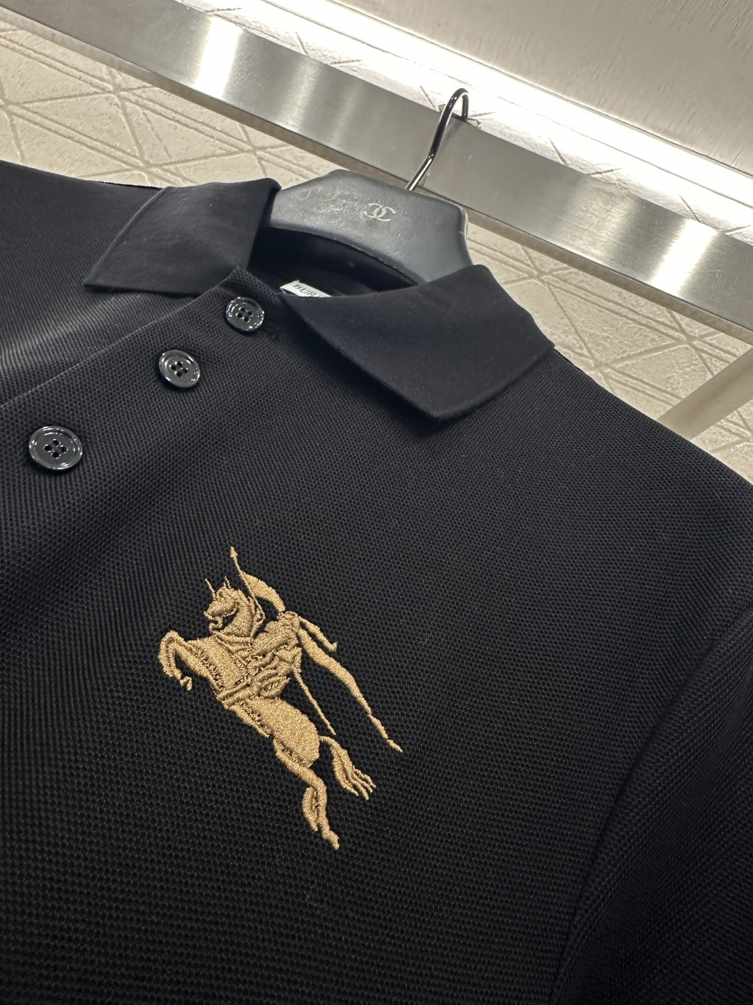 ♥BBR*♥2026新品上架 翻领𝑝𝑜𝑙𝑜短袖定制YB朱地全棉材质，自带空洞，穿搭吸湿透气，品相十足，翻