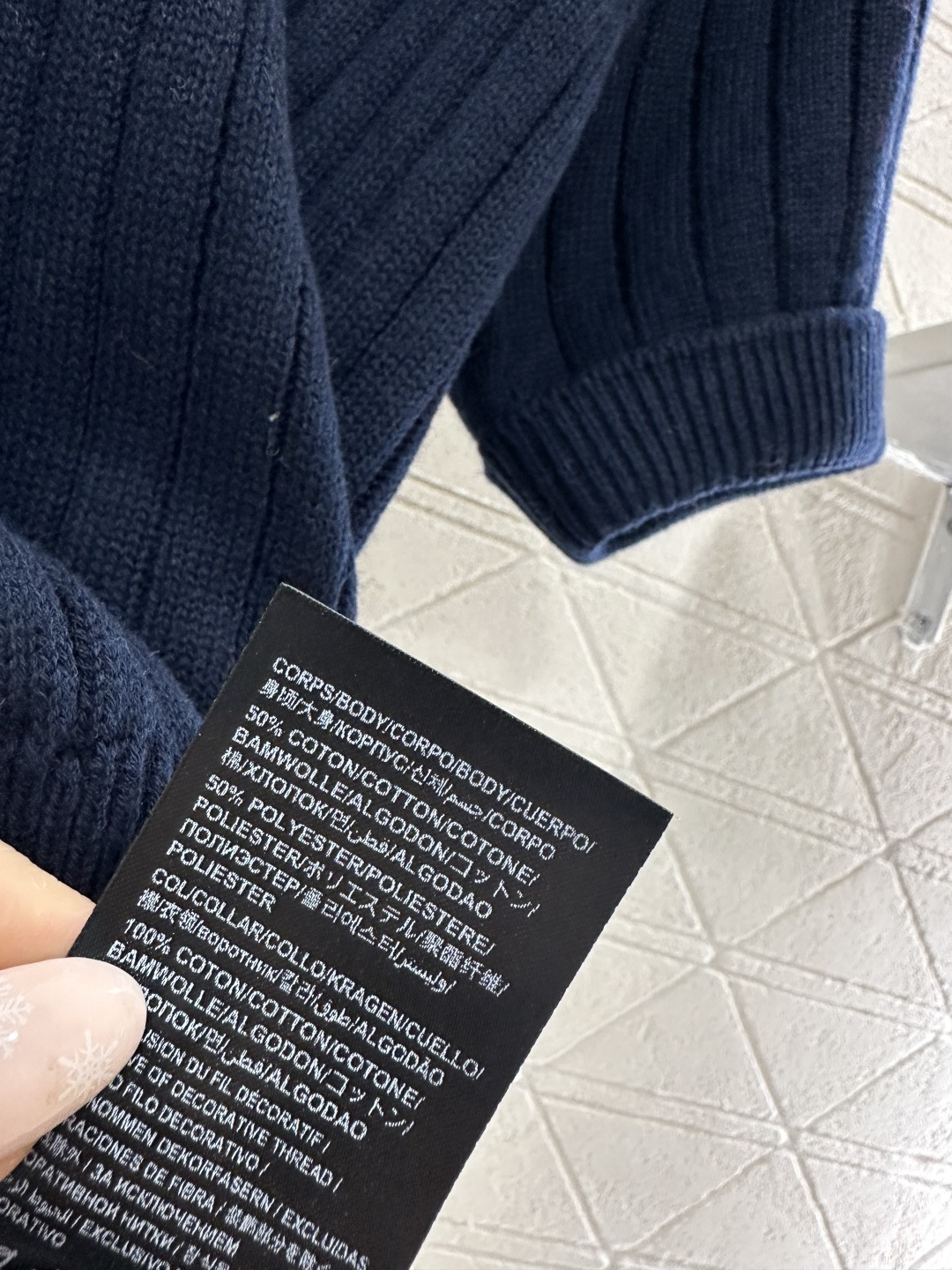 ♥Saint lauren*♥2026新品上架 竖坑条胸针针织短袖定制YB棉毛纱线织造，质感高级，舒适柔