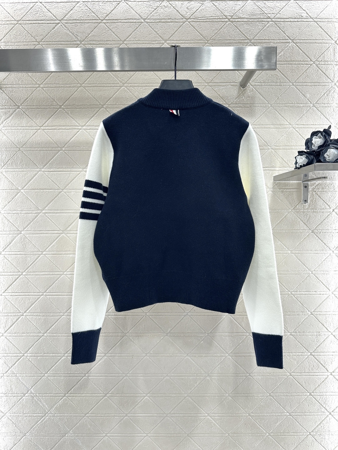 ♥Thom Brown*♥2025新品上架 针织立领棒球式外套定制YB羊毛纱线织造，质感柔软，保暖亲肤，