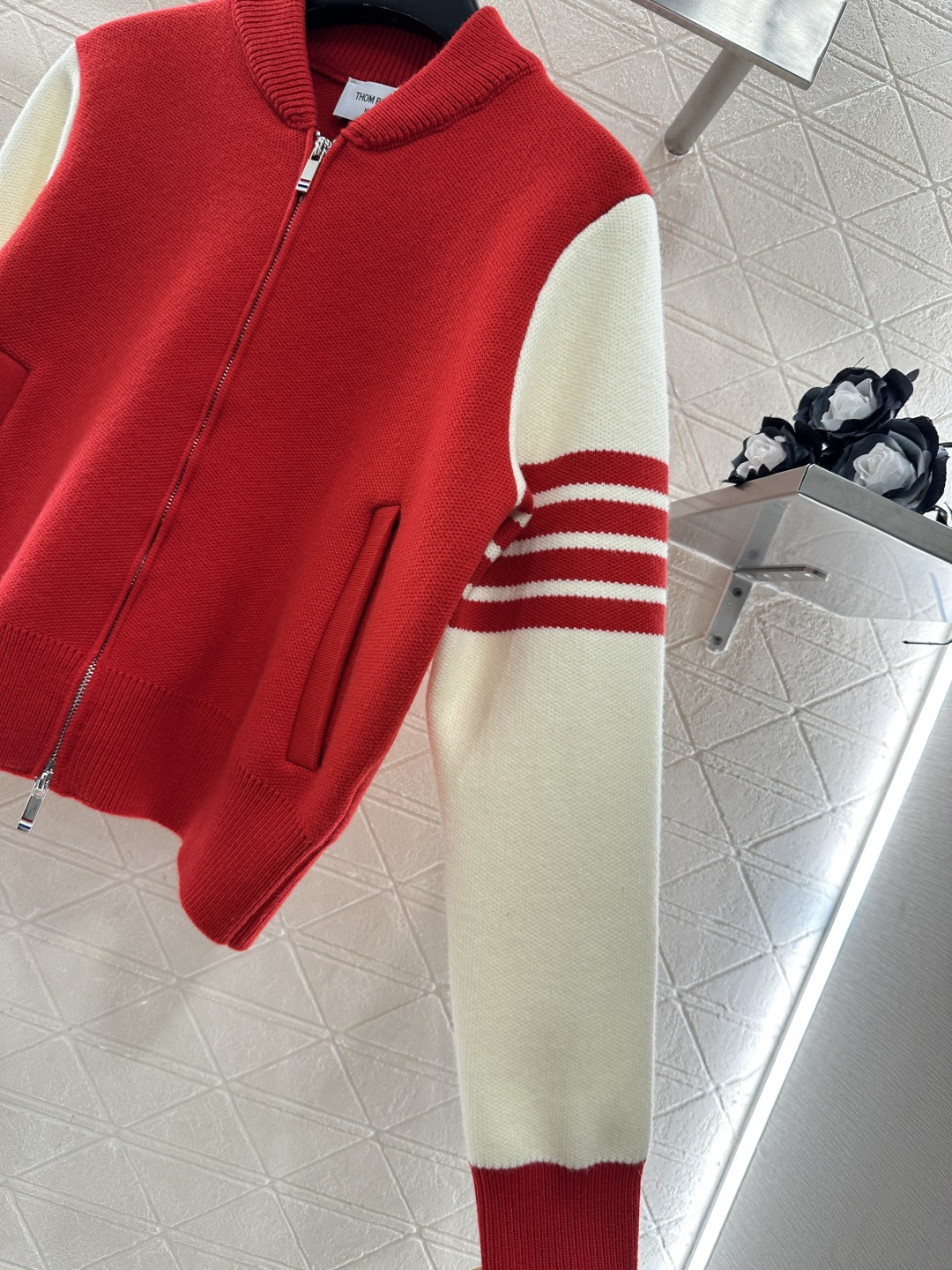 ♥Thom Brown*♥2025新品上架 针织立领棒球式外套定制YB羊毛纱线织造，质感柔软，保暖亲肤，