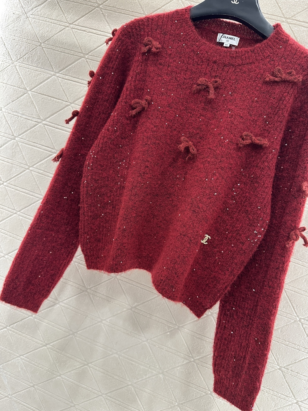 ♥Chane*♥2026新品上架 蝴蝶结亮片套头毛衣定制YB进口纱线织造，柔软细腻，穿搭舒适，圆领套头毛