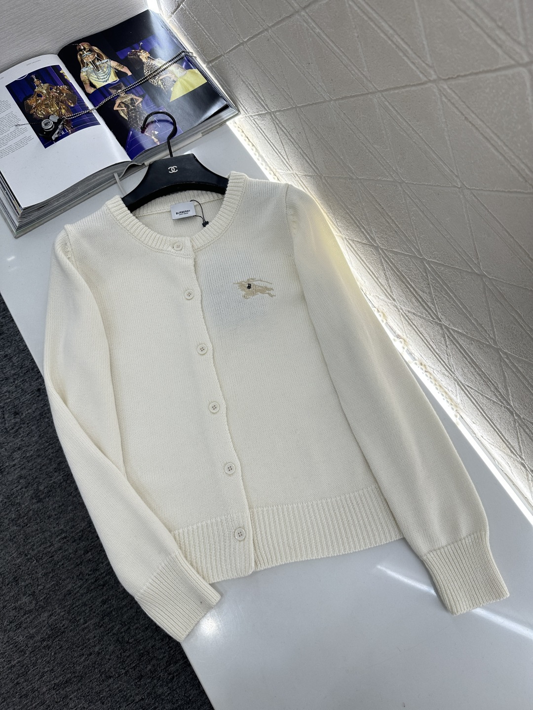 ♥BBR*♥2026新品上架 贺岁刺绣圆领针织开衫新年贺岁系列#定制YB羊绒羊毛针织材质，质感高级，舒适