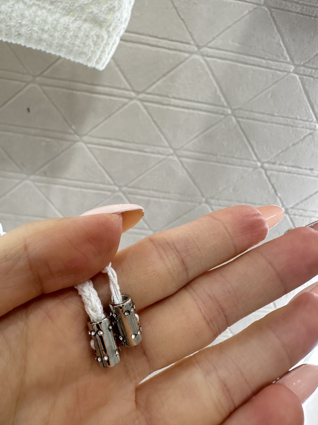 ♥Chane*♥2026新品上架 镂空抽绳针织吊带背心定制YB棉毛纱线织造，质感舒适，柔软弹力，平口领立