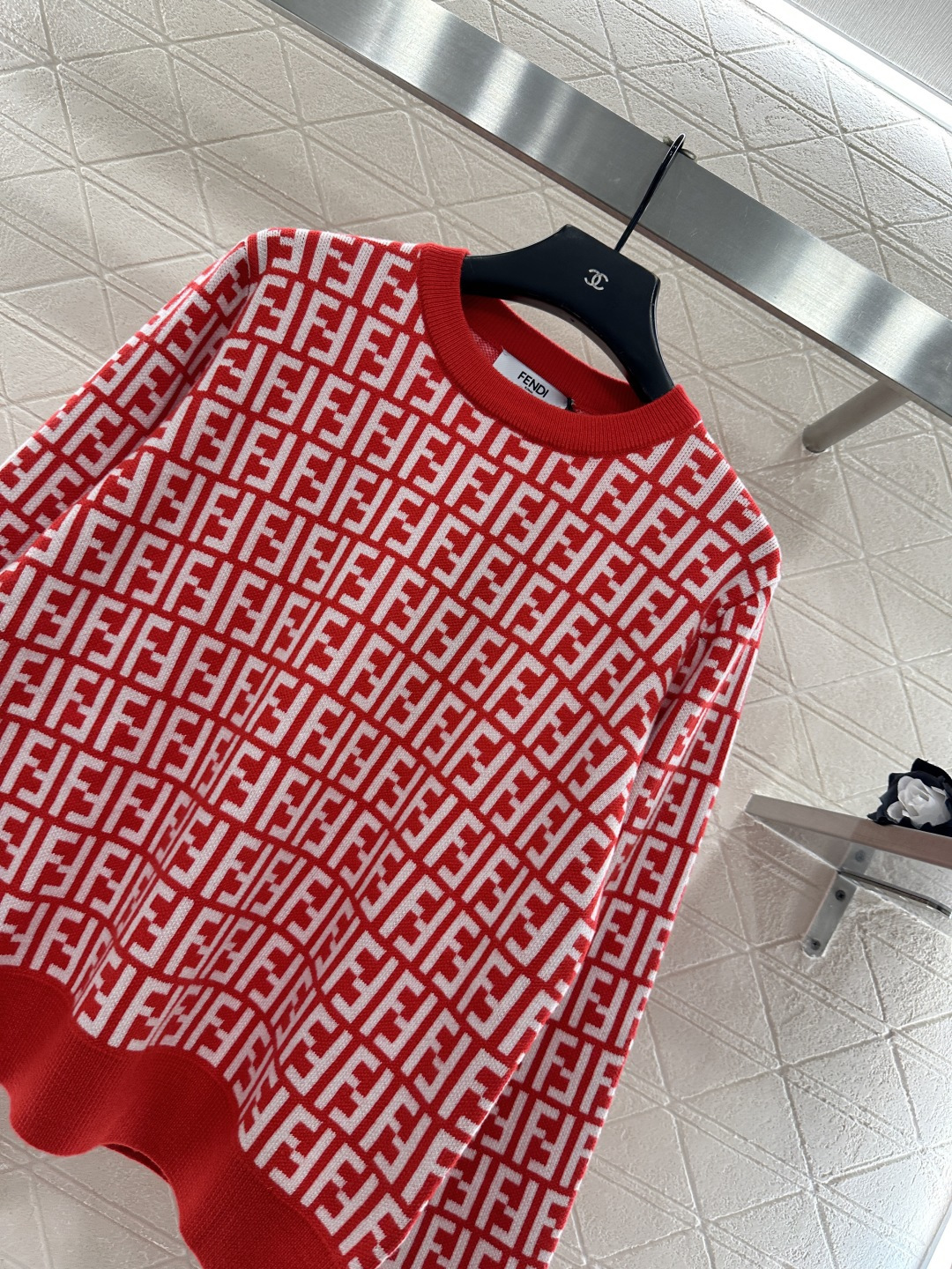 ♥Fend*♥2026新品上架 提花圆领套头毛衣定制YB羊毛针织材质，质感高级，舒适柔软，圆领长袖毛衣，