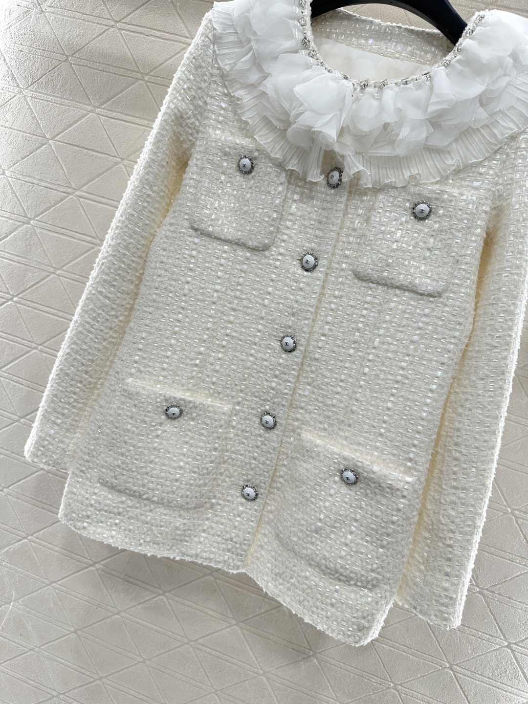 ♥Chane*♥2026新品上架 层叠花边洋装短裤套装定制YB进口粗纺羊毛呢材质，质感高级，品相十足，翻