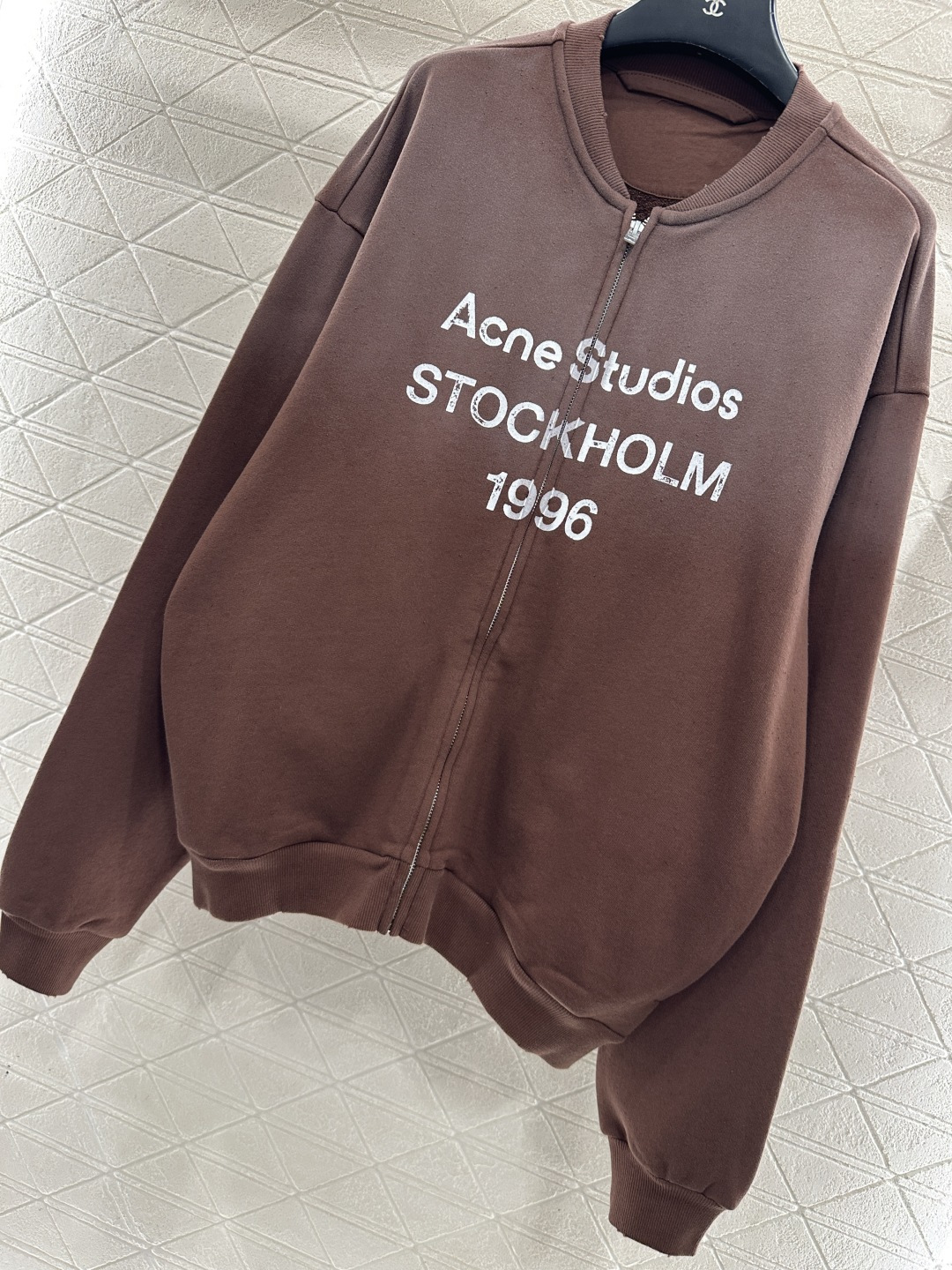 ♥Acne studio*♥2026新品上架 重工水洗做旧字母棒球外套定制YB原生全棉材质，质感高级，穿