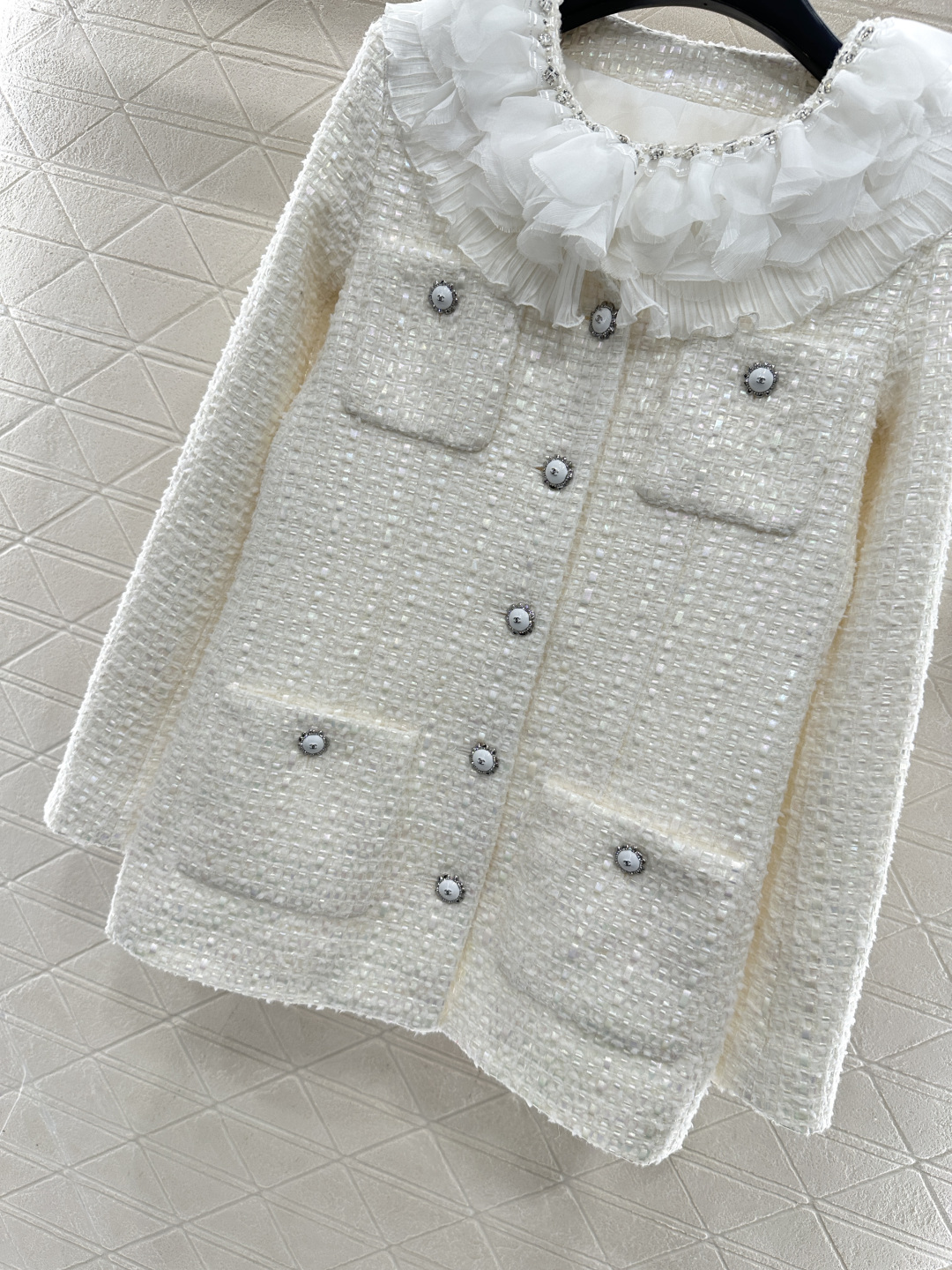 ♥Chane*♥2026新品上架 层叠花边洋装短裤套装定制YB进口粗纺羊毛呢材质，质感高级，品相十足，翻