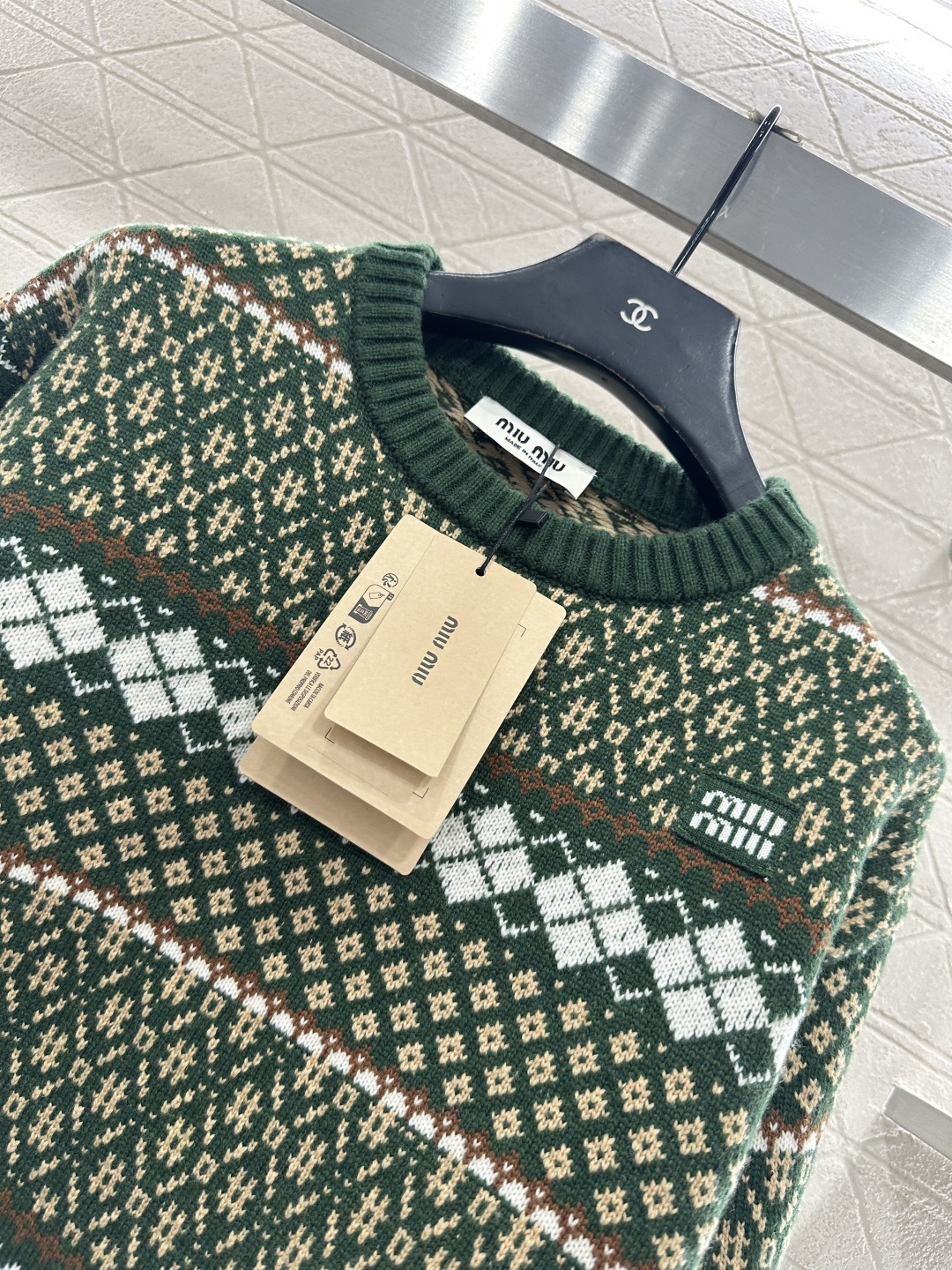 ♥Miumi*♥2026新品上架 圆领费尔岛套头毛衣定制YB羊毛纱线织造，穿搭舒适，质感十足，圆领短款套