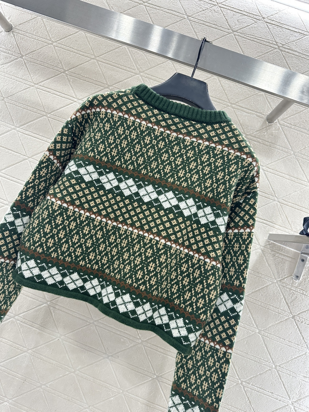 ♥Miumi*♥2026新品上架 圆领费尔岛套头毛衣定制YB羊毛纱线织造，穿搭舒适，质感十足，圆领短款套