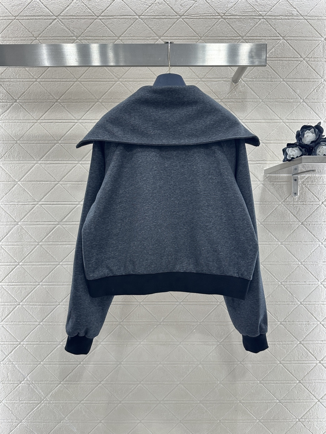 ♥Louis vuitto*♥2026新品上架 翻领拉链外套长裤套装定制YB棉毛混纺材质，柔软亲肤，穿搭