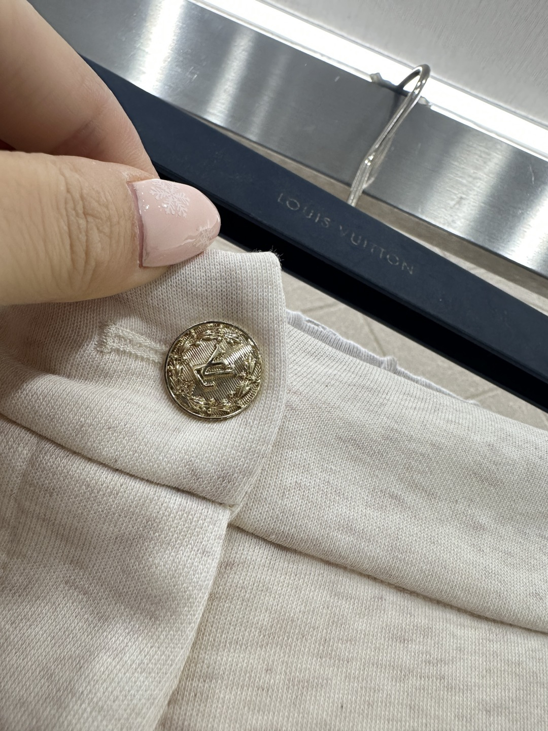 ♥Louis vuitto*♥2026新品上架 翻领拉链外套长裤套装定制YB棉毛混纺材质，柔软亲肤，穿搭