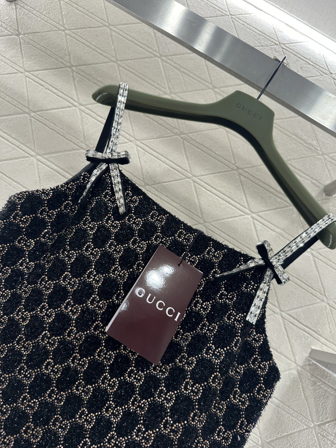 ♥Gucc*♥ 2025新品上架 重工烫钻洋装吊带裙定制YB进口棉毛材质，肌理明显，质感高级，致力还原平