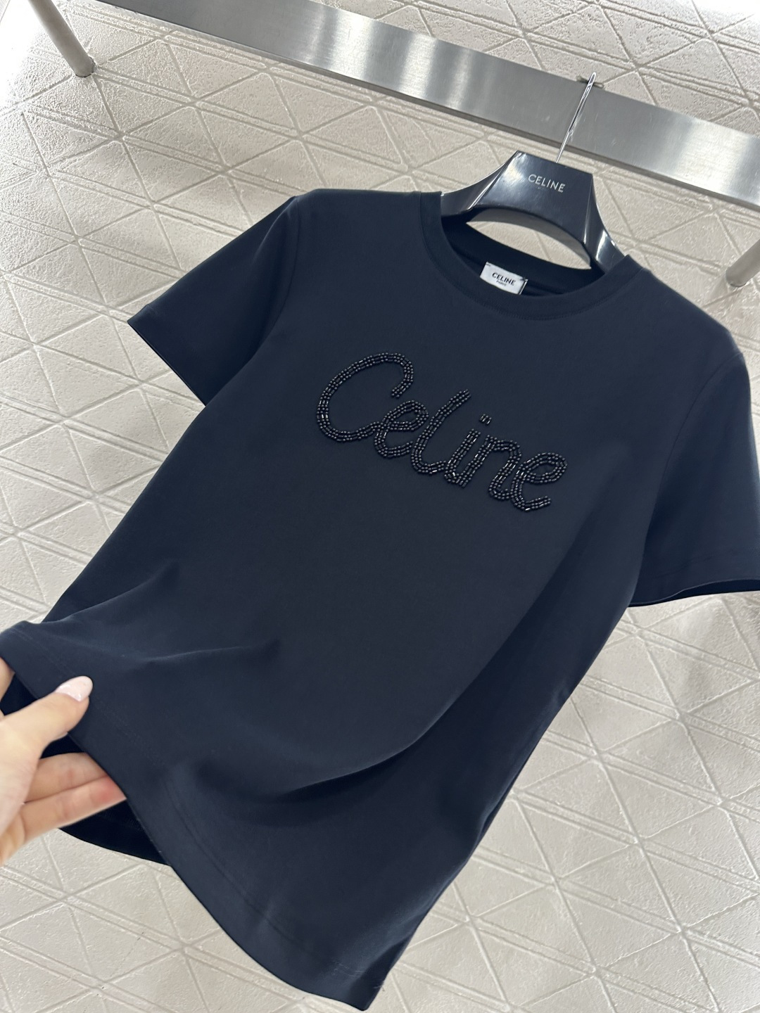 ♥Celin*♥2026新品上架 立体钉珠徽标𝑇𝑒𝑒定制YB丝光全棉材质，透气舒适，质感十足，修身短袖T