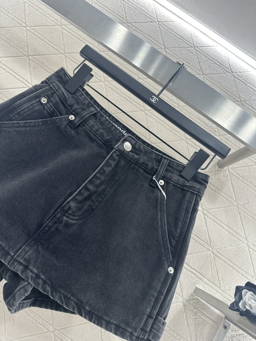 ♥Alexander wan*♥2026新品上架 牛仔前挡式裙裤定制YB斜纹棉牛仔材质，质感高级，挺括有
